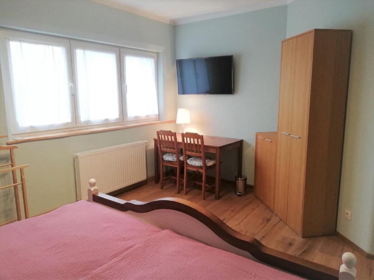 Hotel Haus Monti Maria Lanzendorf Exteriér fotografie