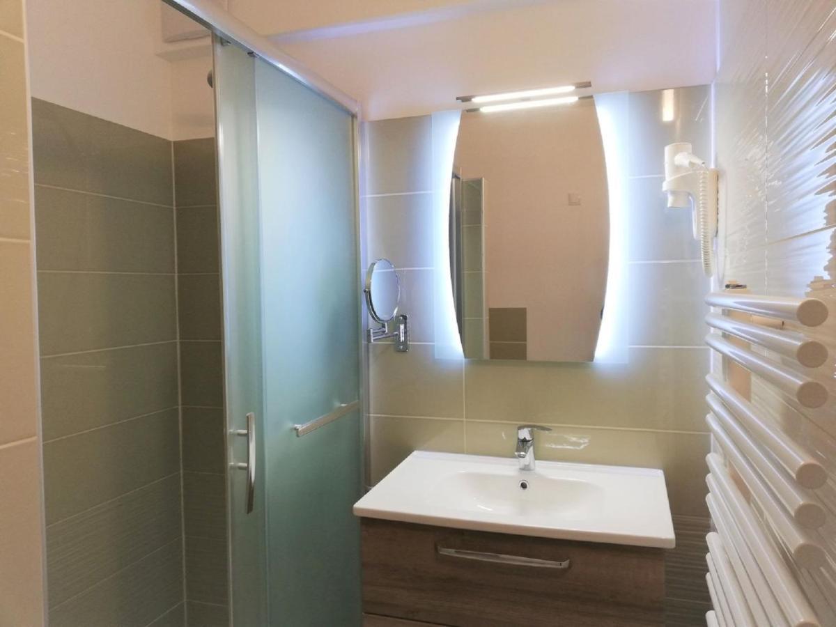 Hotel Haus Monti Maria Lanzendorf Exteriér fotografie