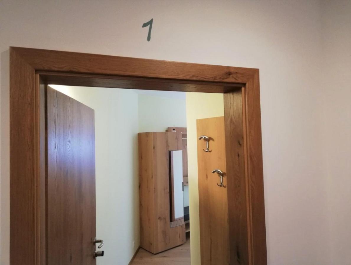 Hotel Haus Monti Maria Lanzendorf Exteriér fotografie